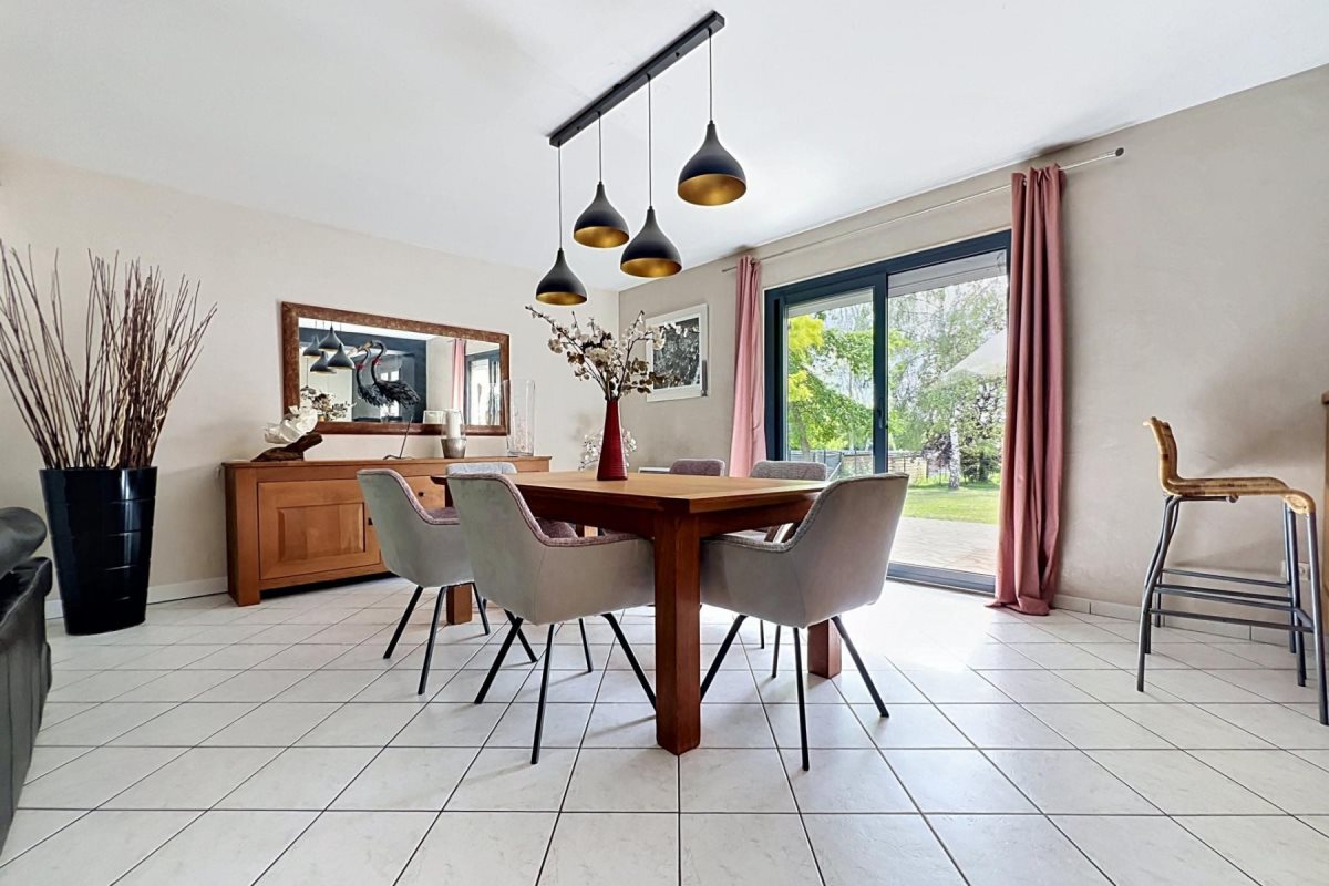 Maison à vendre, 202m², Gambais