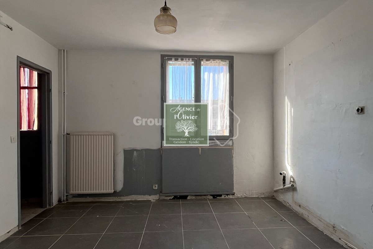 Appartement à vendre, 76m², Arles