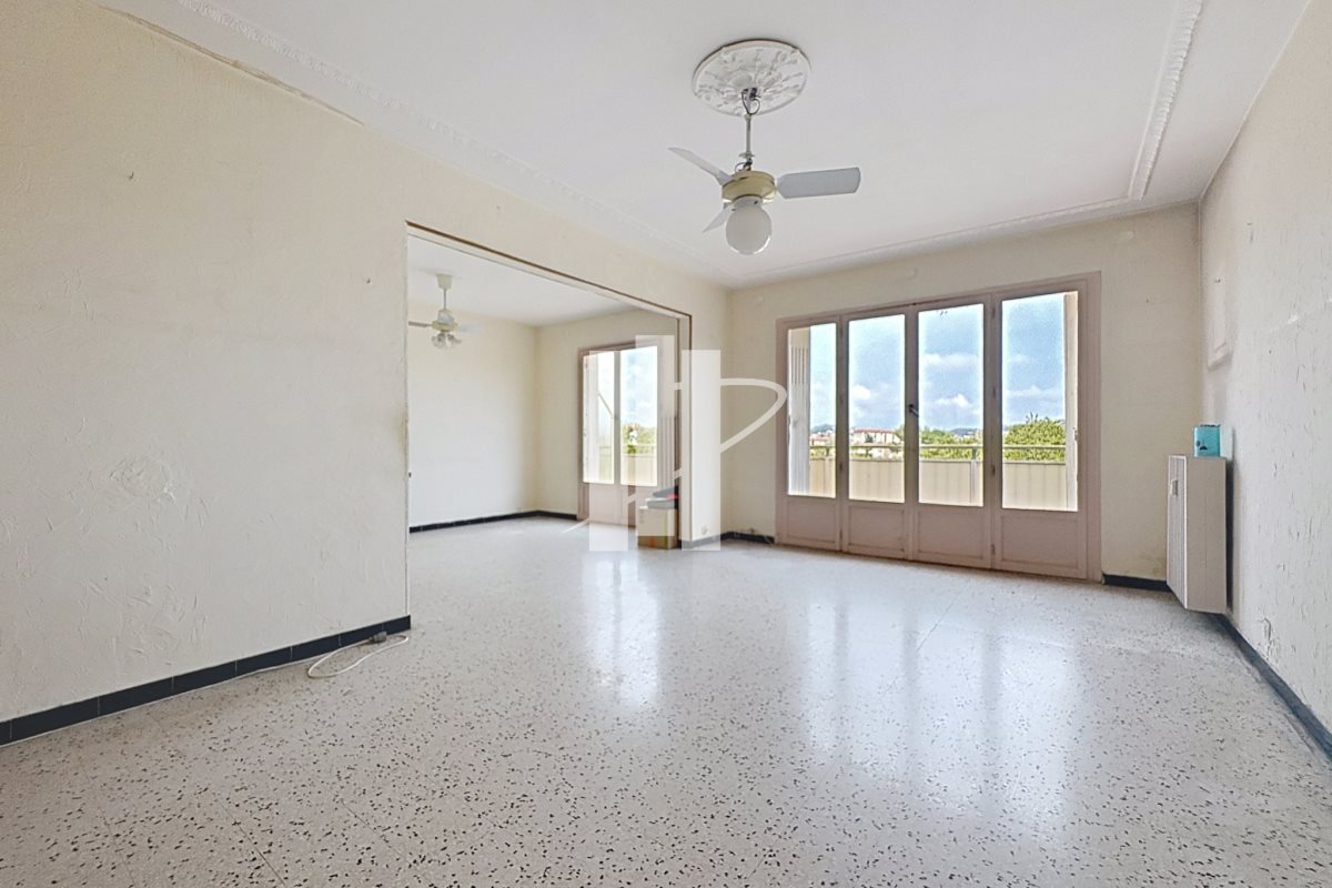 Appartement à vendre, 75m², Fréjus