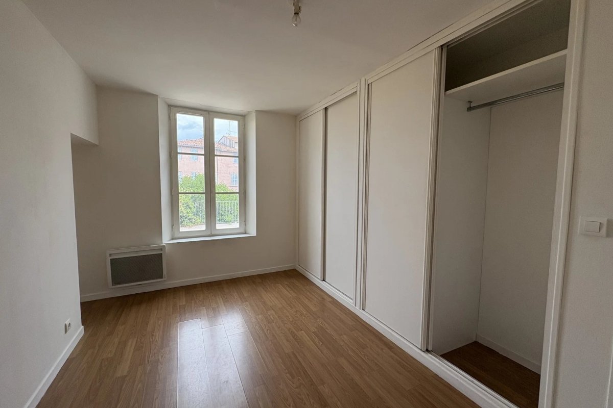 Appartement à vendre, 2m², Brignoles