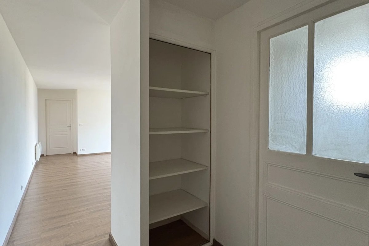Appartement à vendre, 2m², Brignoles
