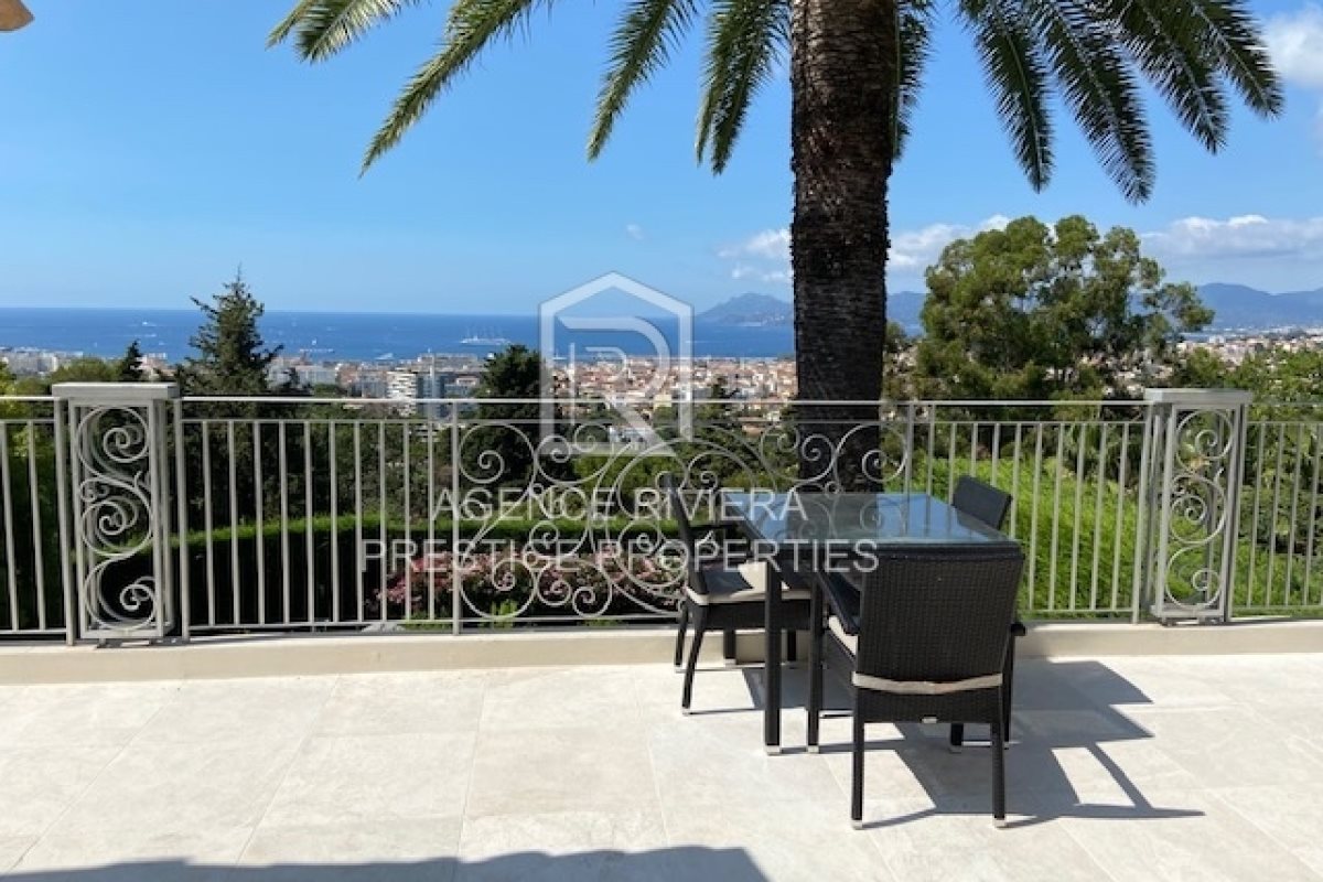 Maison à louer, 300m², Cannes