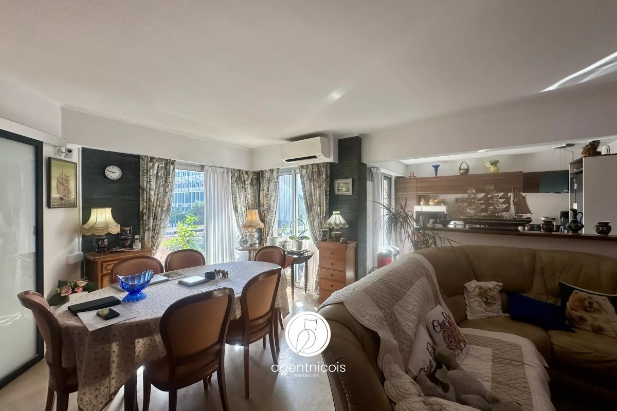 Appartement à vendre, 83m², Antibes