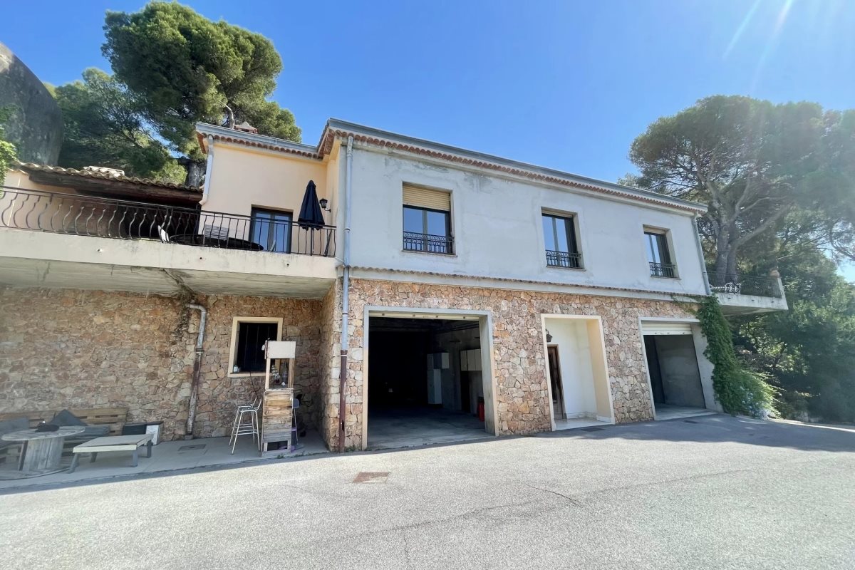 Maison à vendre, 344m², Beausoleil