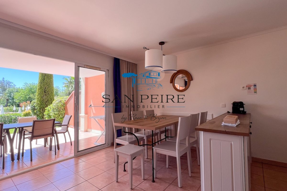 Appartement à vendre, 42m², Roquebrune-sur-Argens