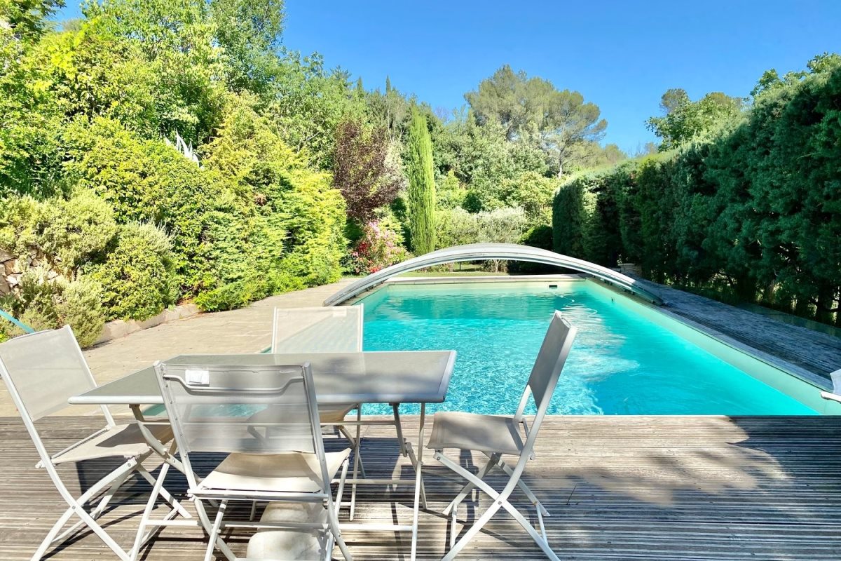 Appartement à louer, 31m², Le Tholonet