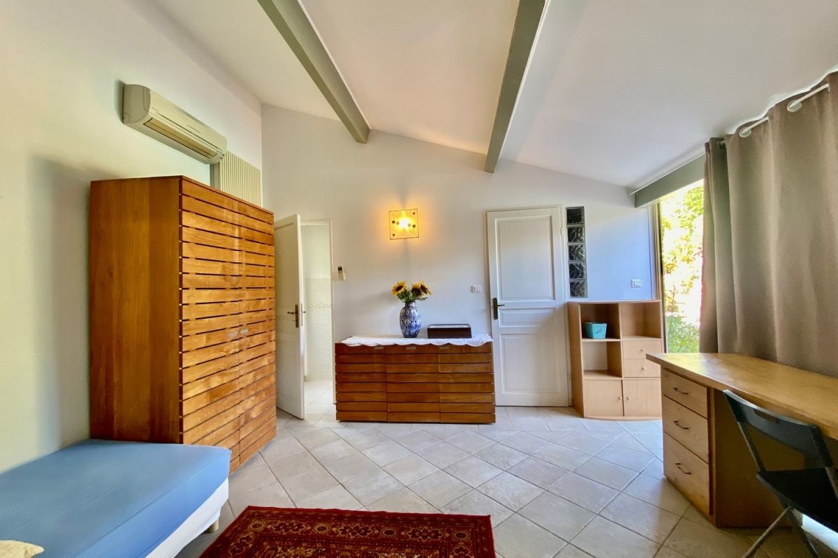 Appartement à louer, 31m², Le Tholonet