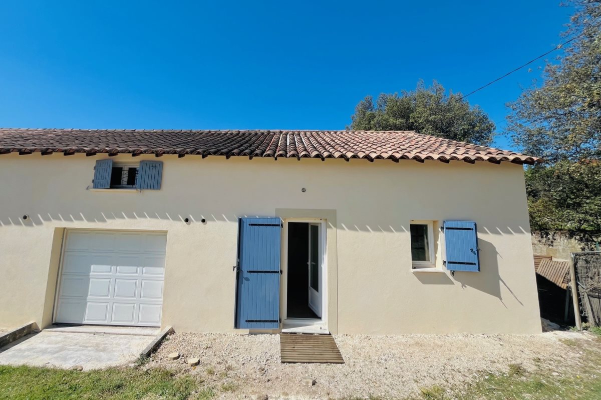 Maison à vendre, 183m², Saint-Saturnin-lès-Apt