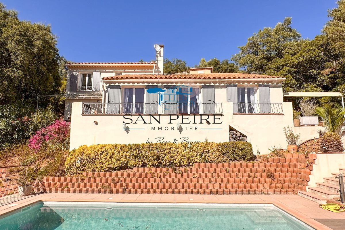 Maison à vendre, 124m², Roquebrune-sur-Argens