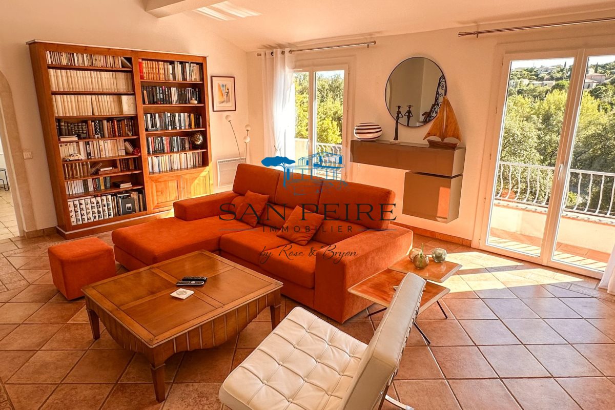Maison à vendre, 124m², Roquebrune-sur-Argens
