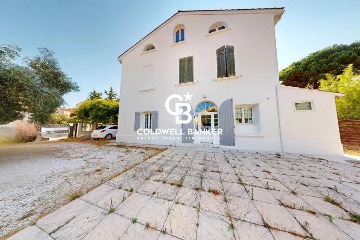 Appartement à vendre, 454m², Cavalaire-sur-Mer