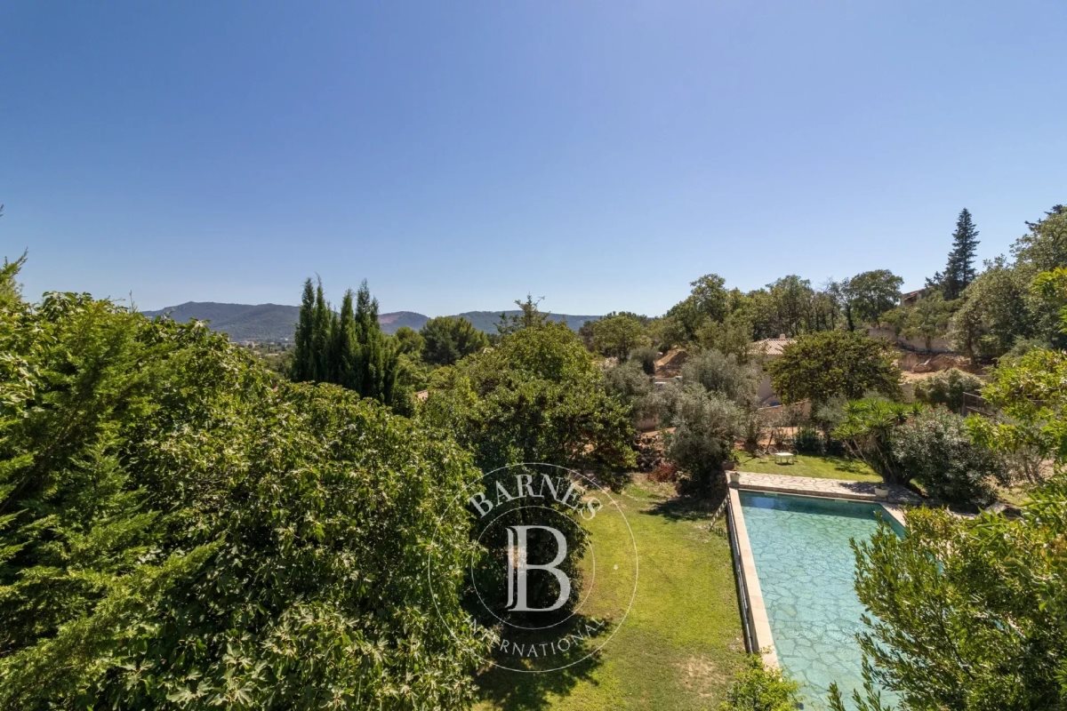Maison à vendre, 338m², Aubagne