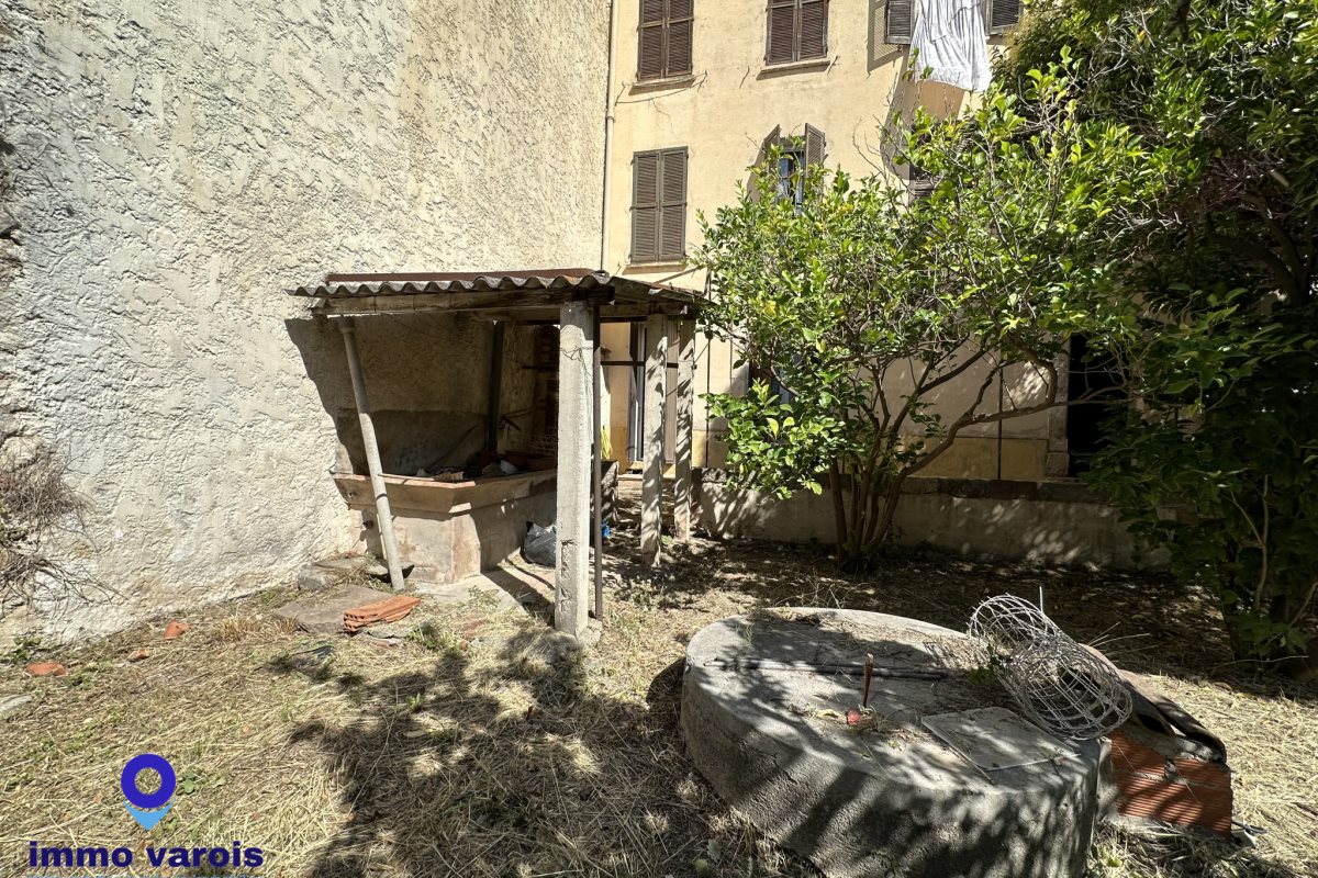 Appartement à vendre, 140m², Cuers