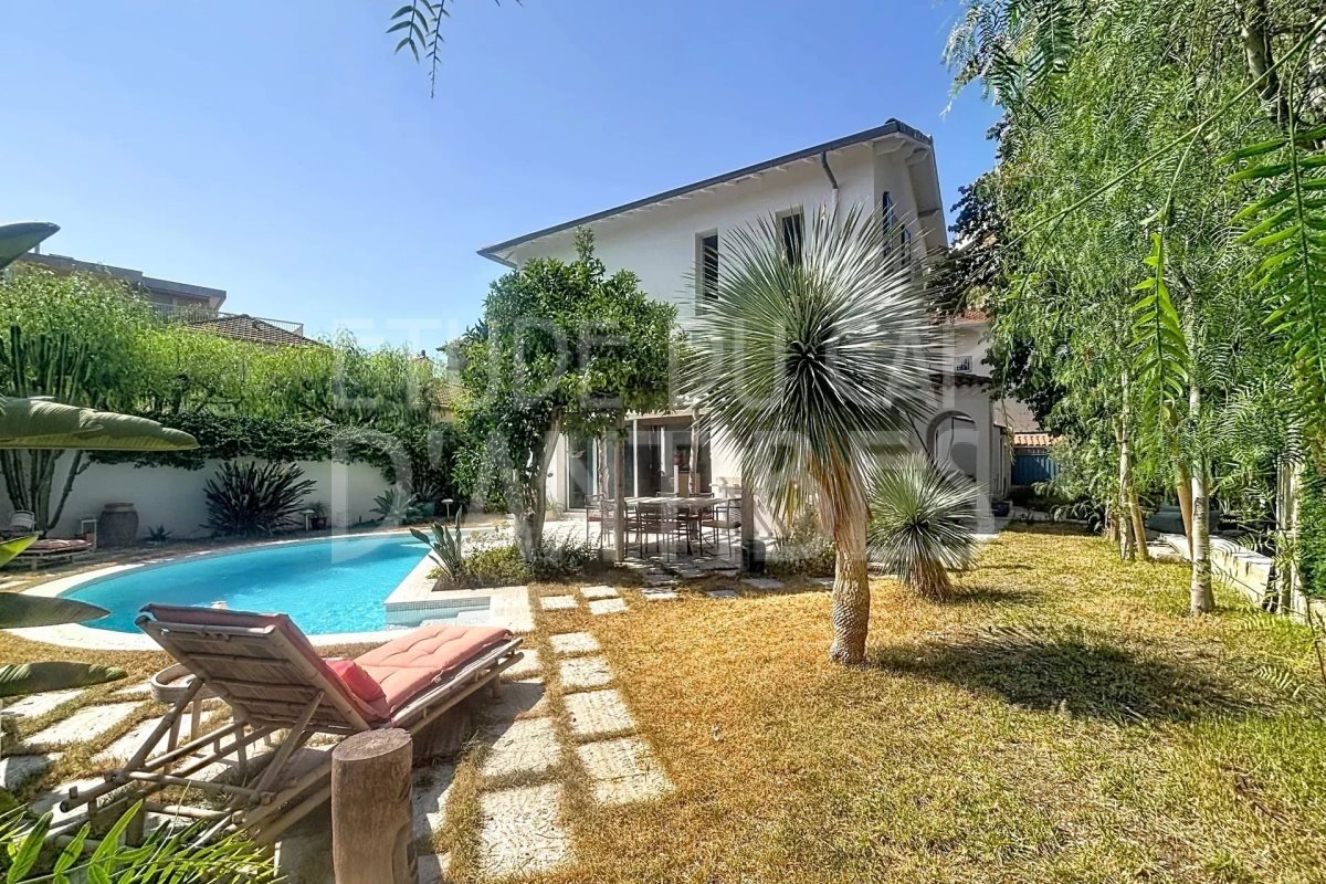 Maison à vendre, 180m², Antibes