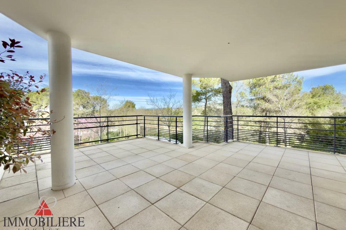 Appartement à vendre, 56m², Roquebrune-sur-Argens