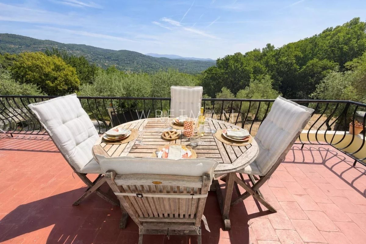 Maison à vendre, 145m², Seillans