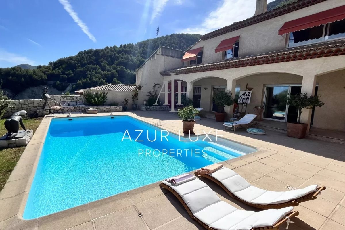 Maison à vendre, 181m², Sainte-Agnès