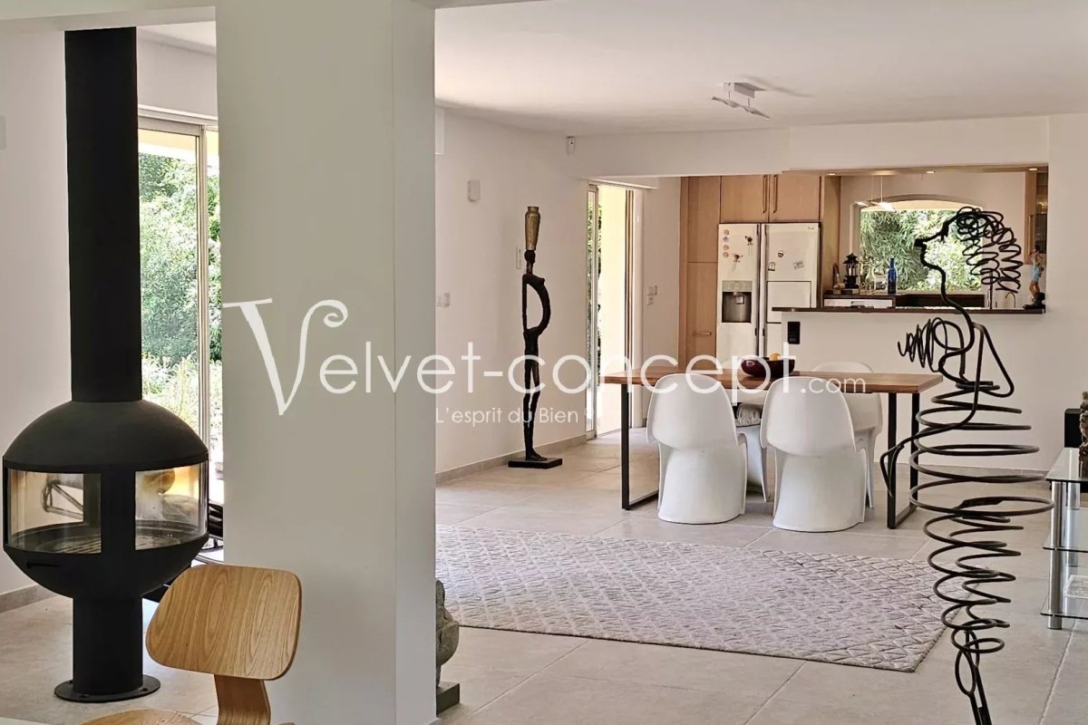 Maison à vendre, 390m², Valbonne