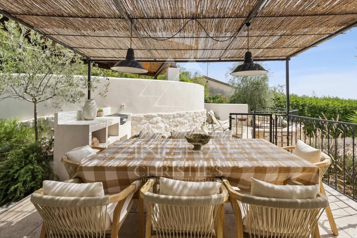 Maison à vendre, 280m², Le Rouret