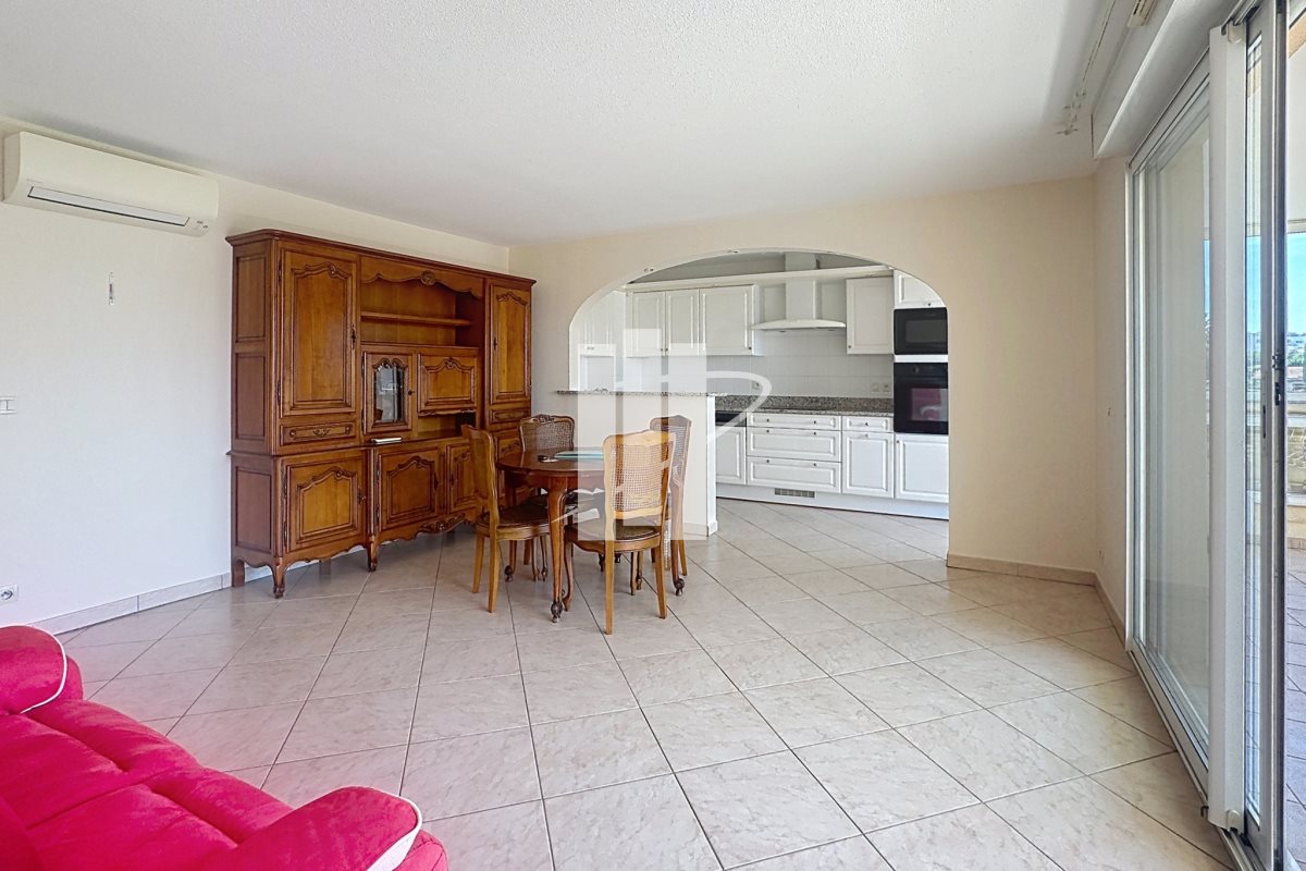 Appartement à vendre, 63m², Saint-Raphaël