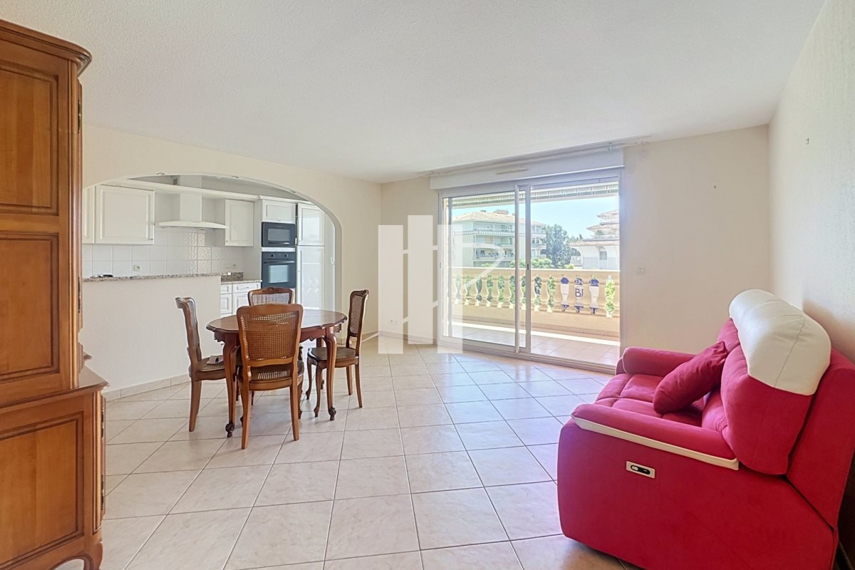 Appartement à vendre, 63m², Saint-Raphaël