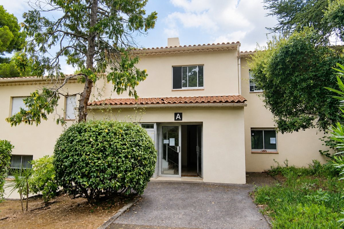 Appartement à louer, 18m², Sanary-sur-Mer