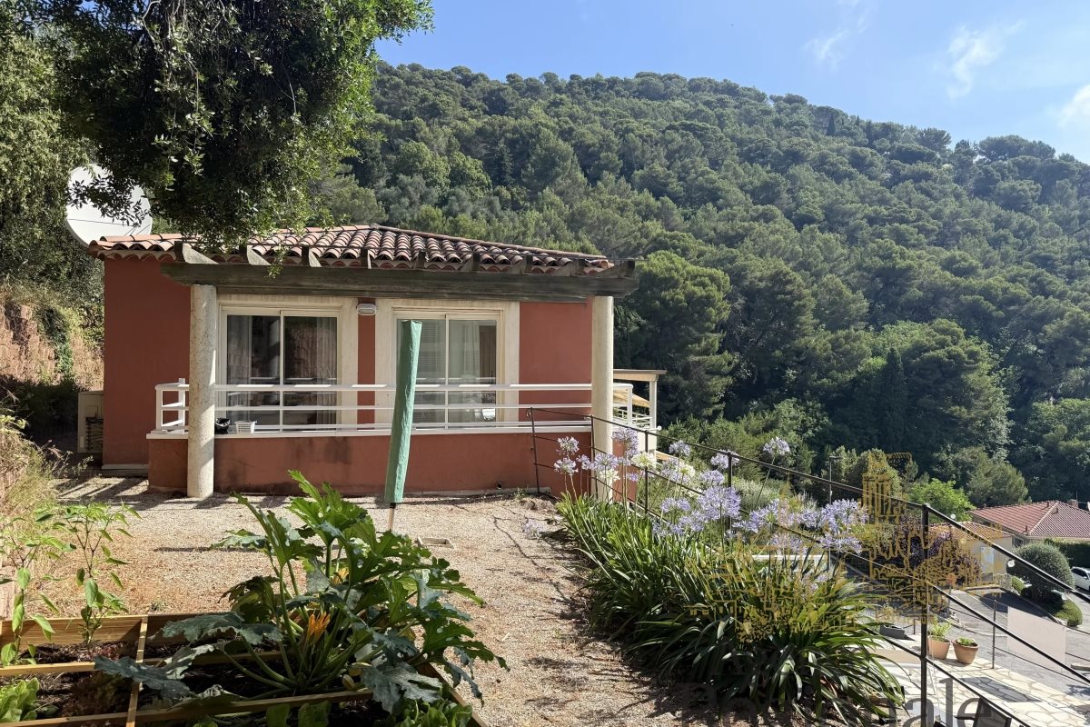 Maison à vendre, 130m², Eze