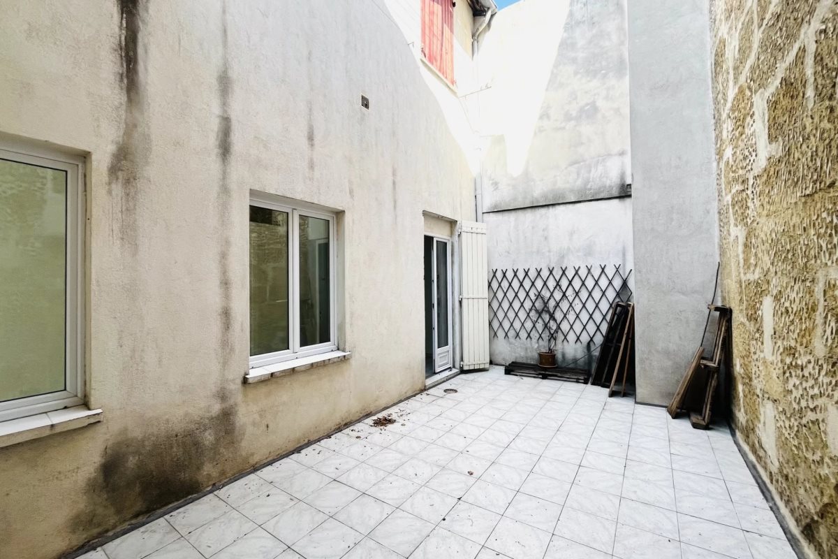 Appartement à louer, 71m², Arles