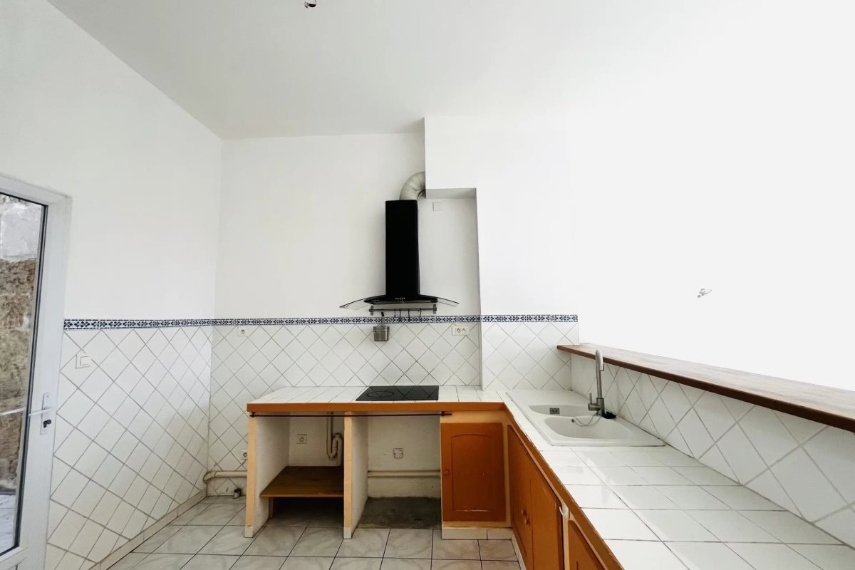 Appartement à louer, 71m², Arles