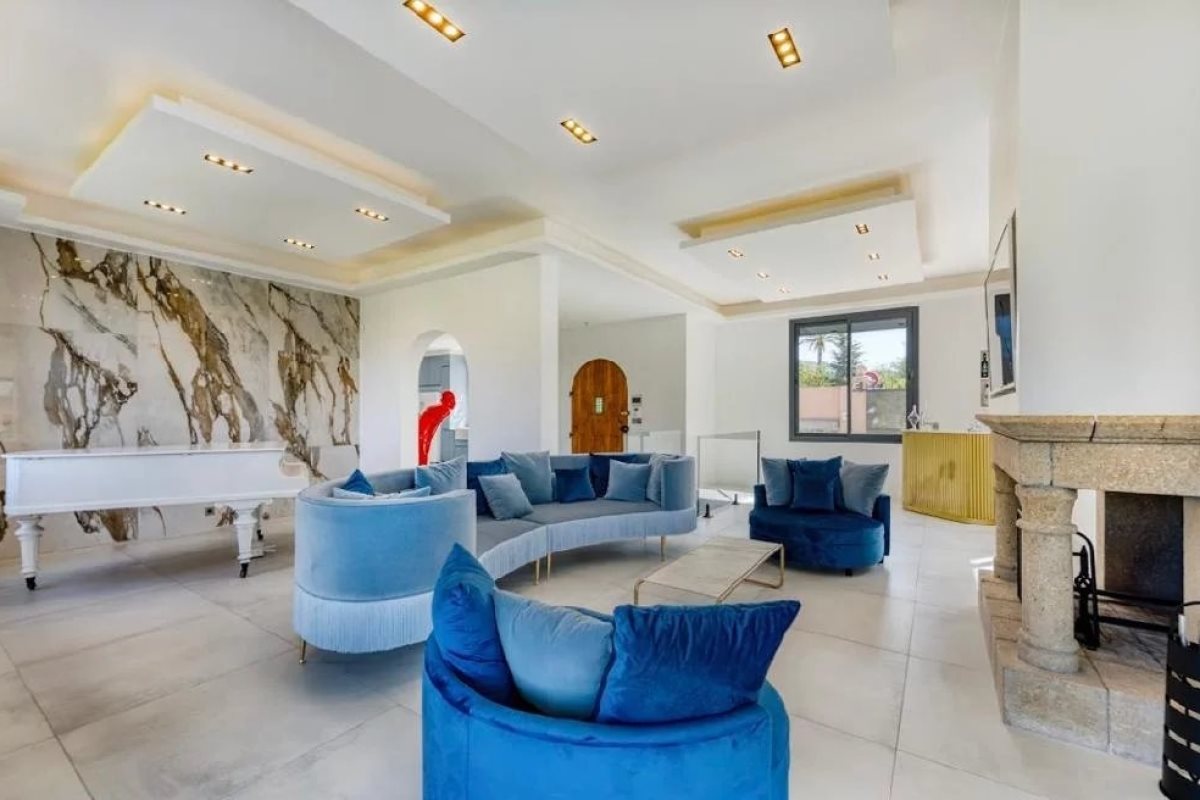 Maison à louer, 280m², Cannes