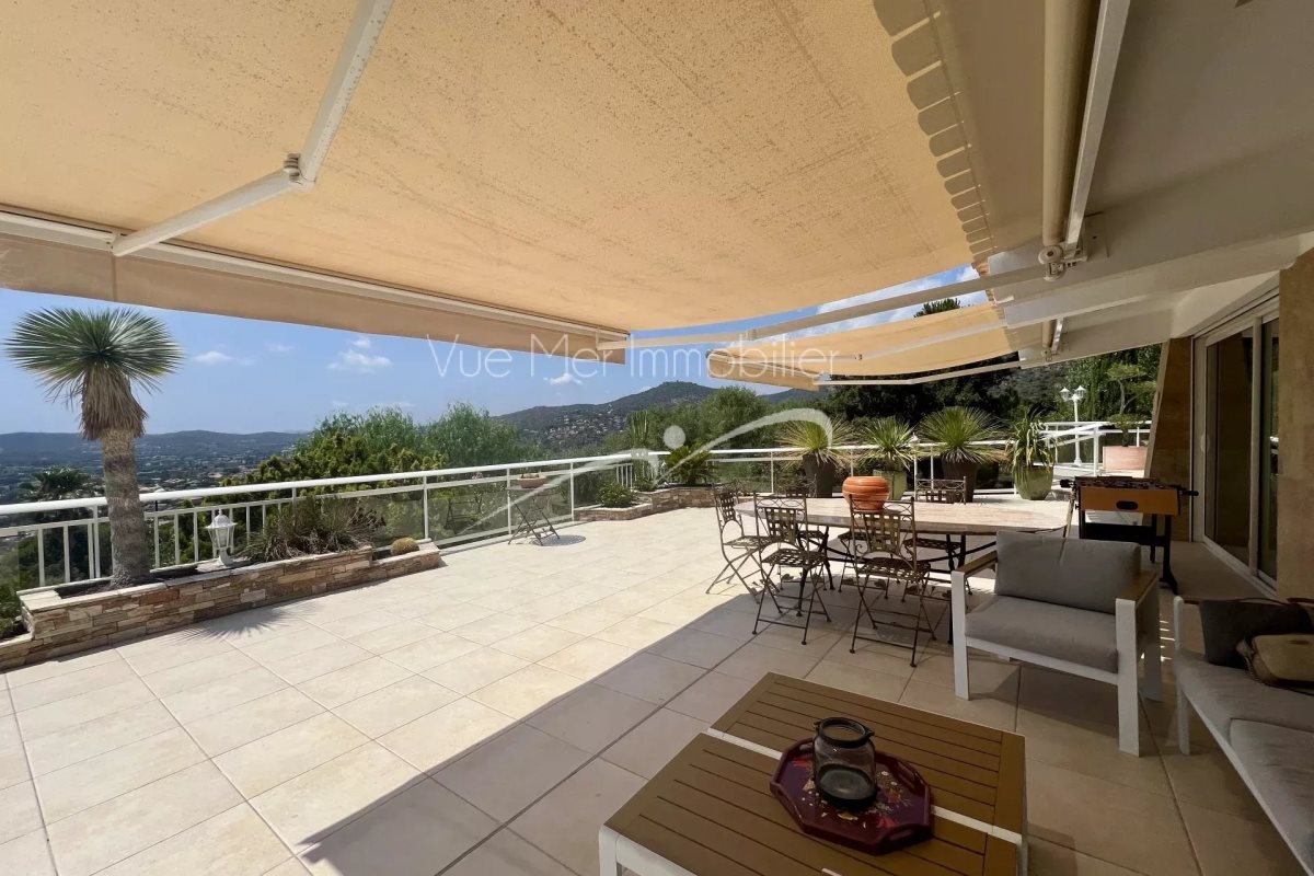 Maison à vendre, 280m², Le Lavandou
