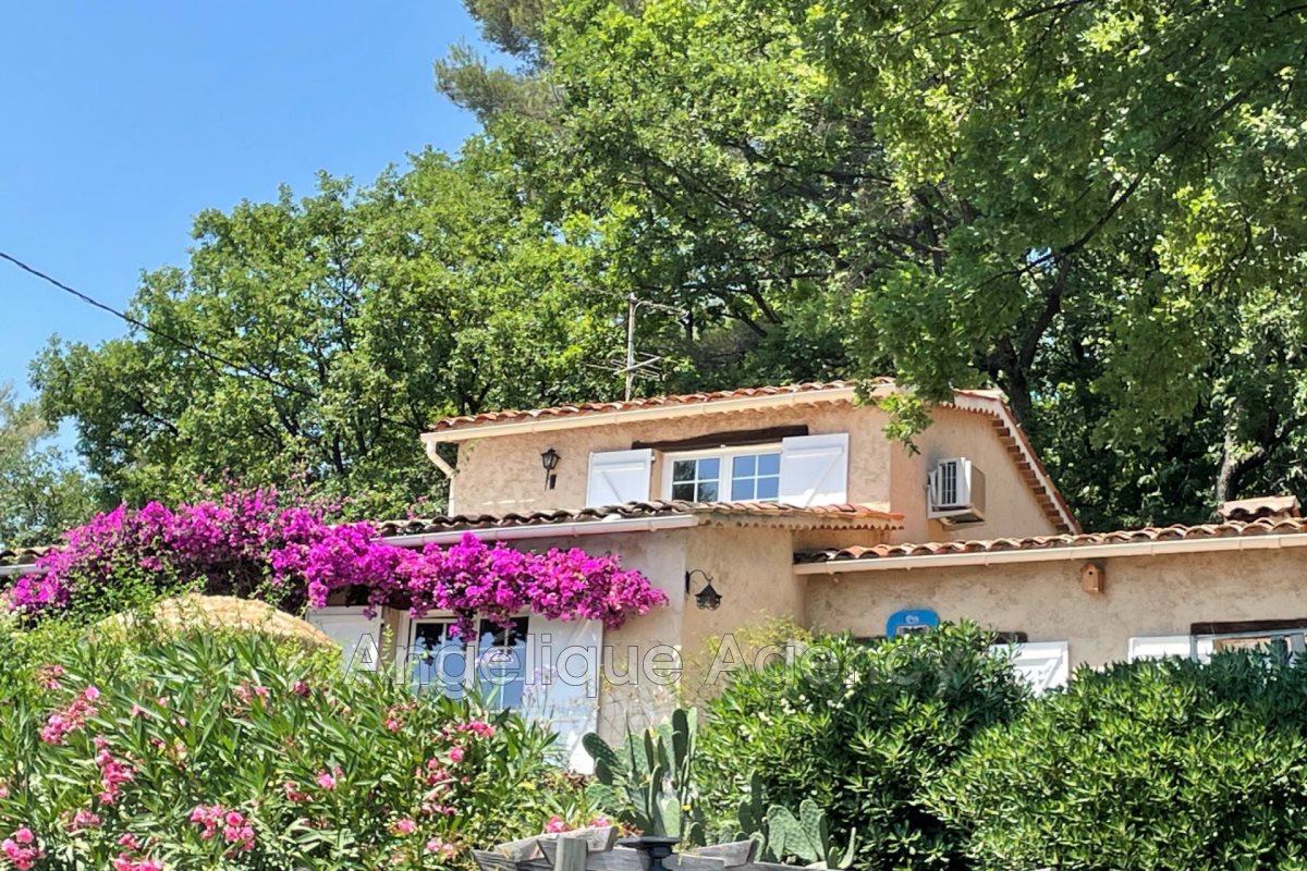 Maison à vendre, 157m², Roquefort-les-Pins