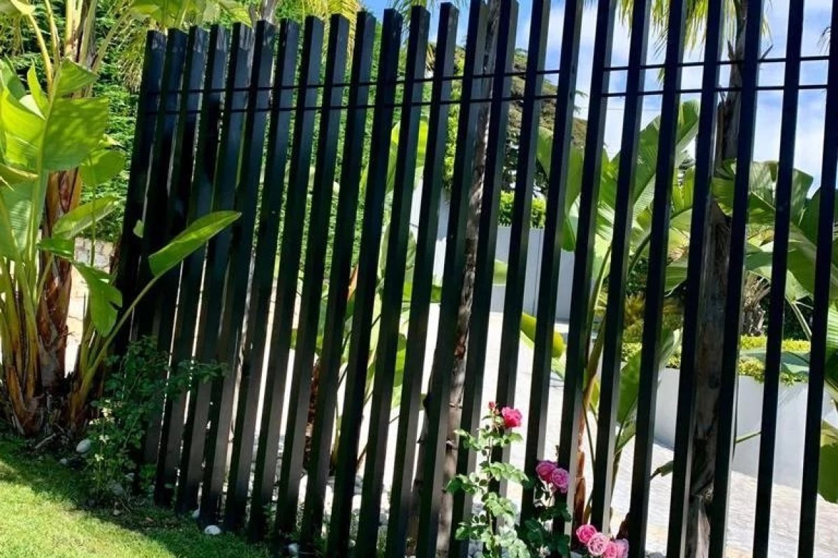 Maison à louer, 350m², Vallauris
