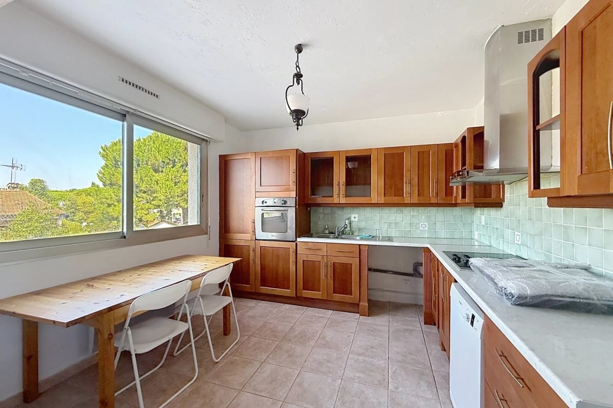 Appartement à louer, 88m², Cagnes-sur-Mer