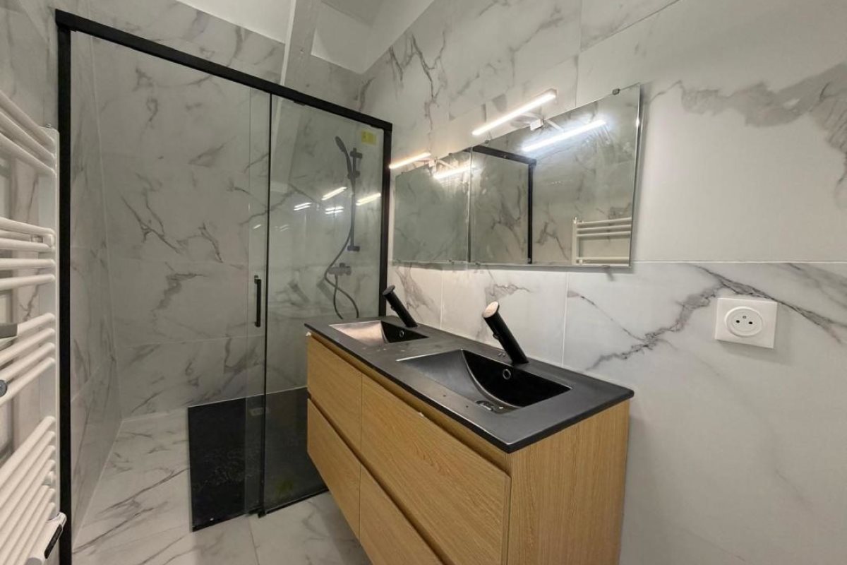 Appartement à vendre, 64m², Callian
