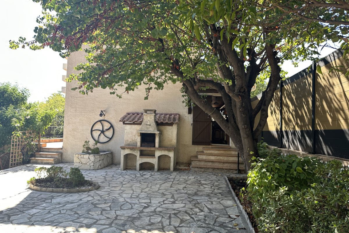 Maison à vendre, 72m², Toulon