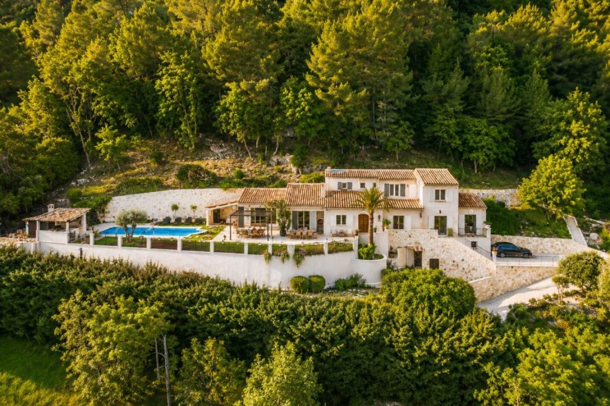 Maison à vendre, 265m², Le Bar-sur-Loup