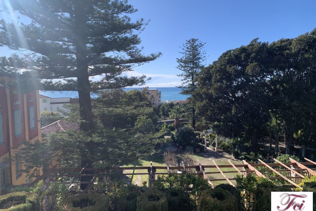 Appartement à vendre, 58m², Menton