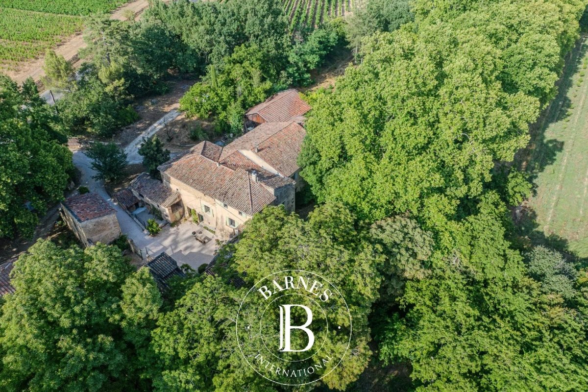 Maison à vendre, 850m², La Tour-d'Aigues