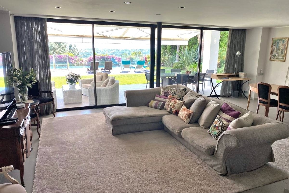 Maison à louer, 250m², Villeneuve-Loubet