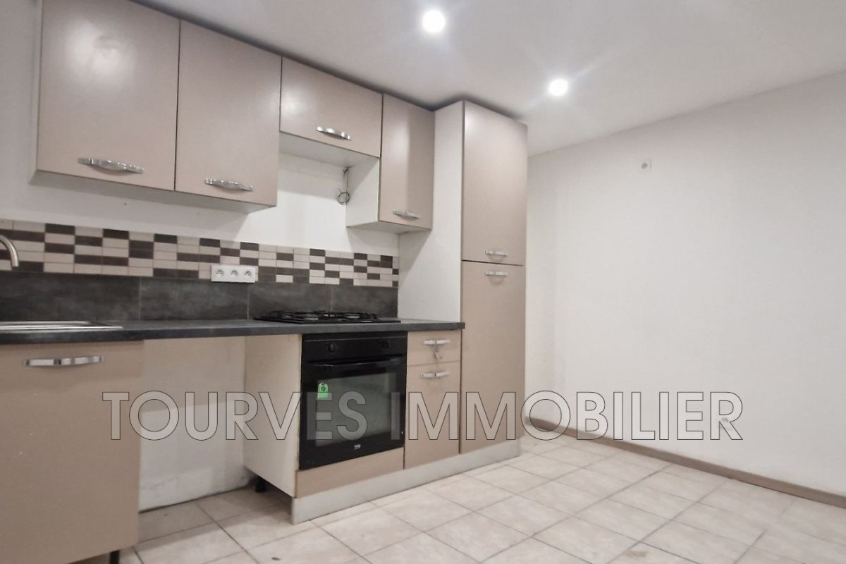 Maison à vendre, 120m², Tourves