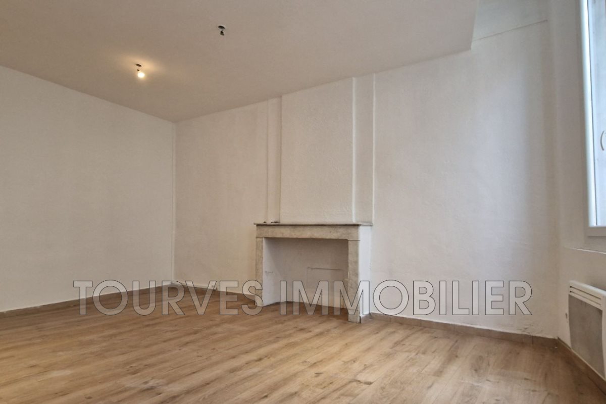 Maison à vendre, 120m², Tourves