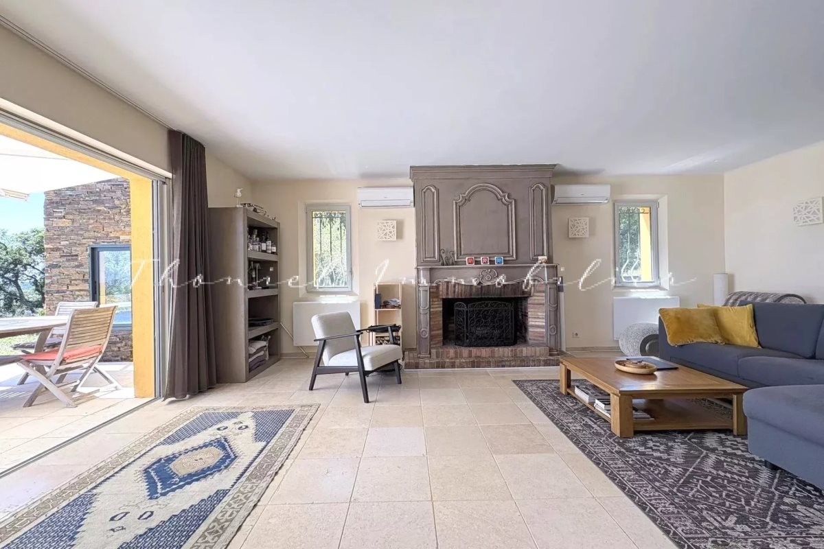 Maison à vendre, 230m², La Garde-Freinet