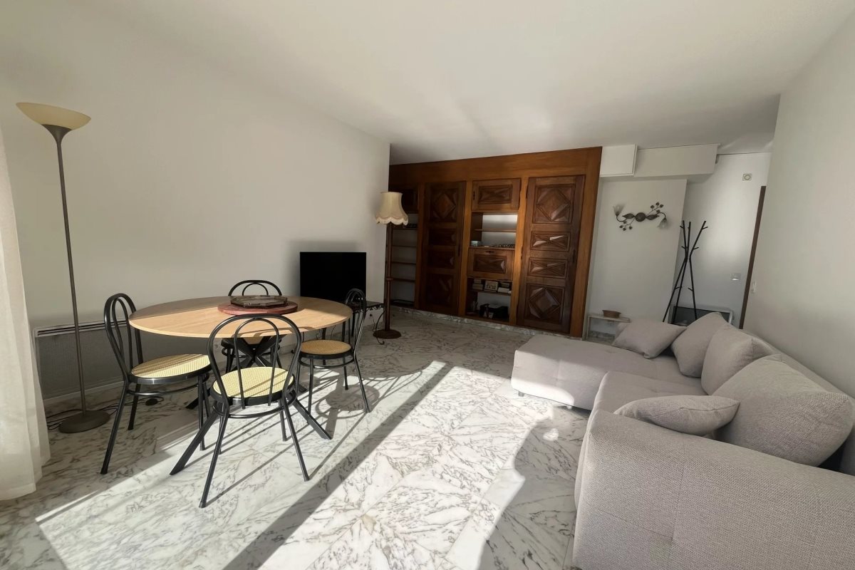 Appartement à louer, 56m², Nice