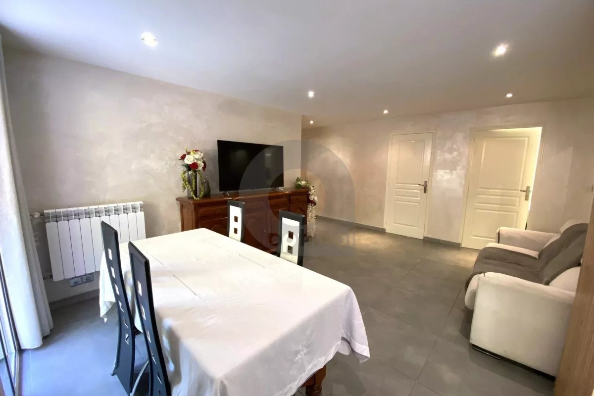 Appartement à vendre, 88m², Menton