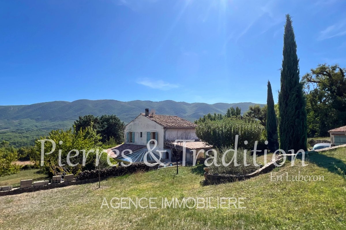 Maison à vendre, 215m², Saint-Martin-de-Castillon