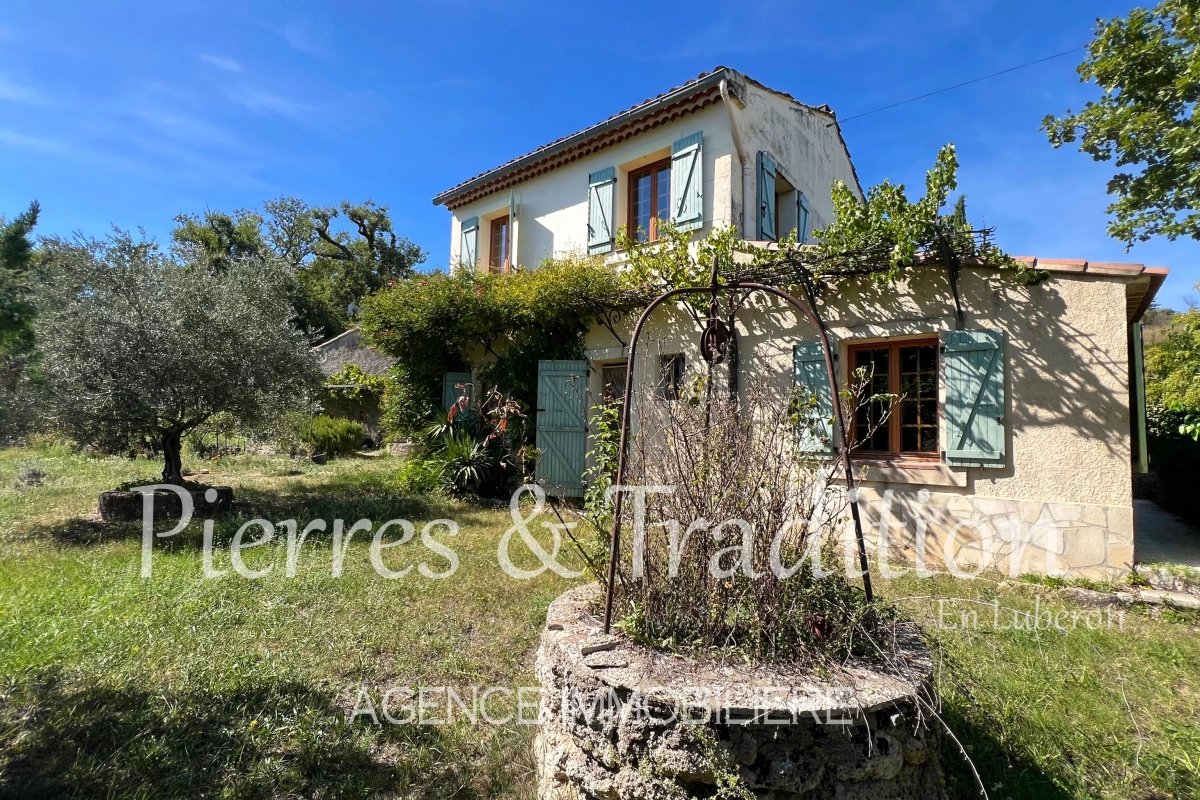 Maison à vendre, 215m², Saint-Martin-de-Castillon