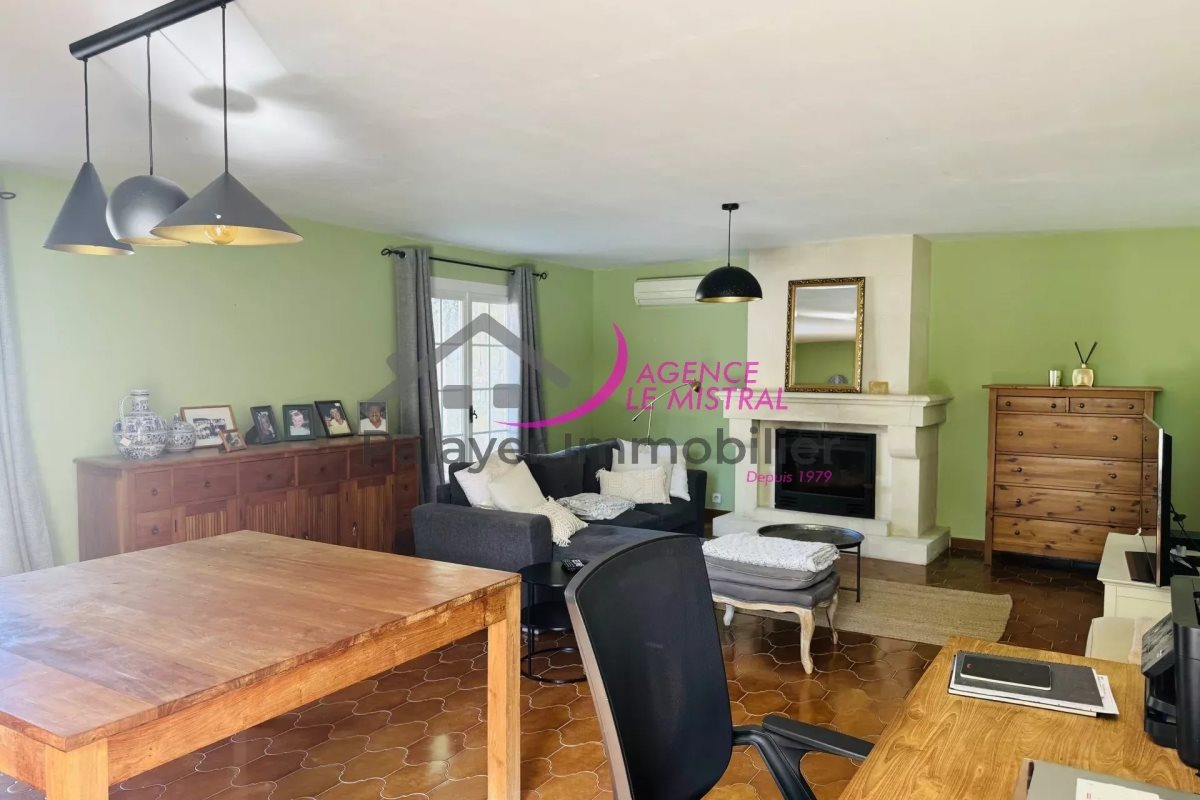 Maison à vendre, 335m², Monteux
