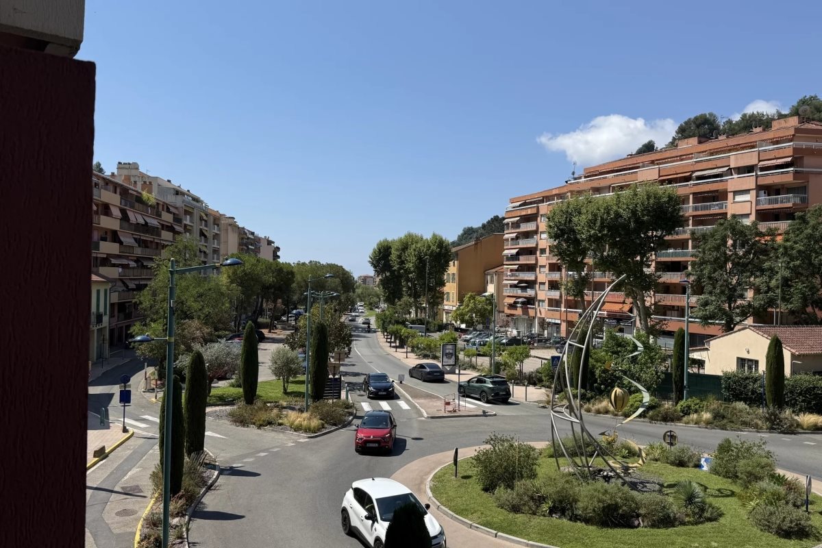 Appartement à vendre, 56m², Menton