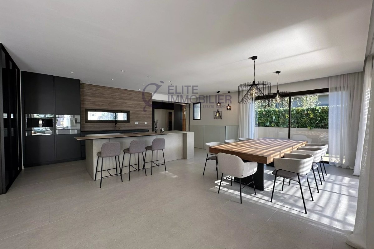 Maison à vendre, 270m², Sainte-Maxime